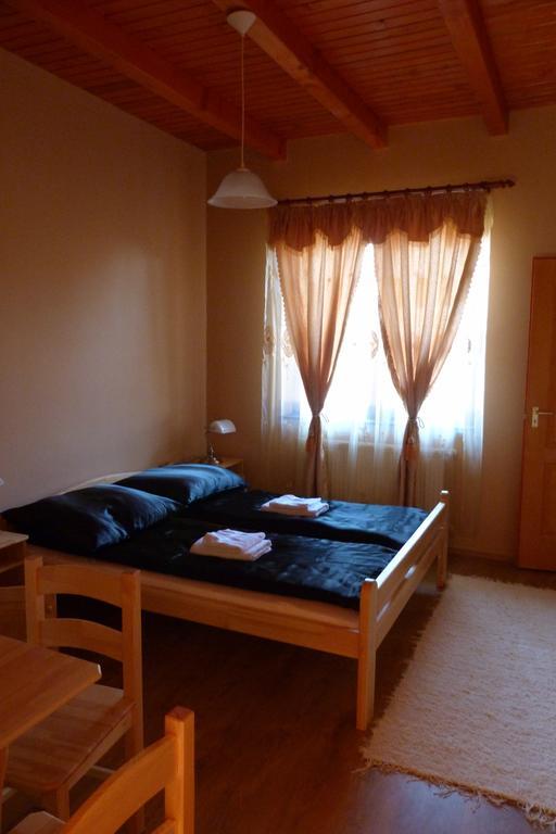 Hotel Tordai Vendeghaz Bihartorda Zimmer foto